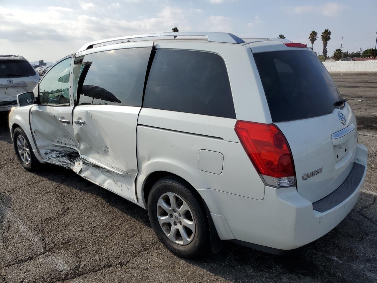 2008 Nissan Quest S - Фото 2