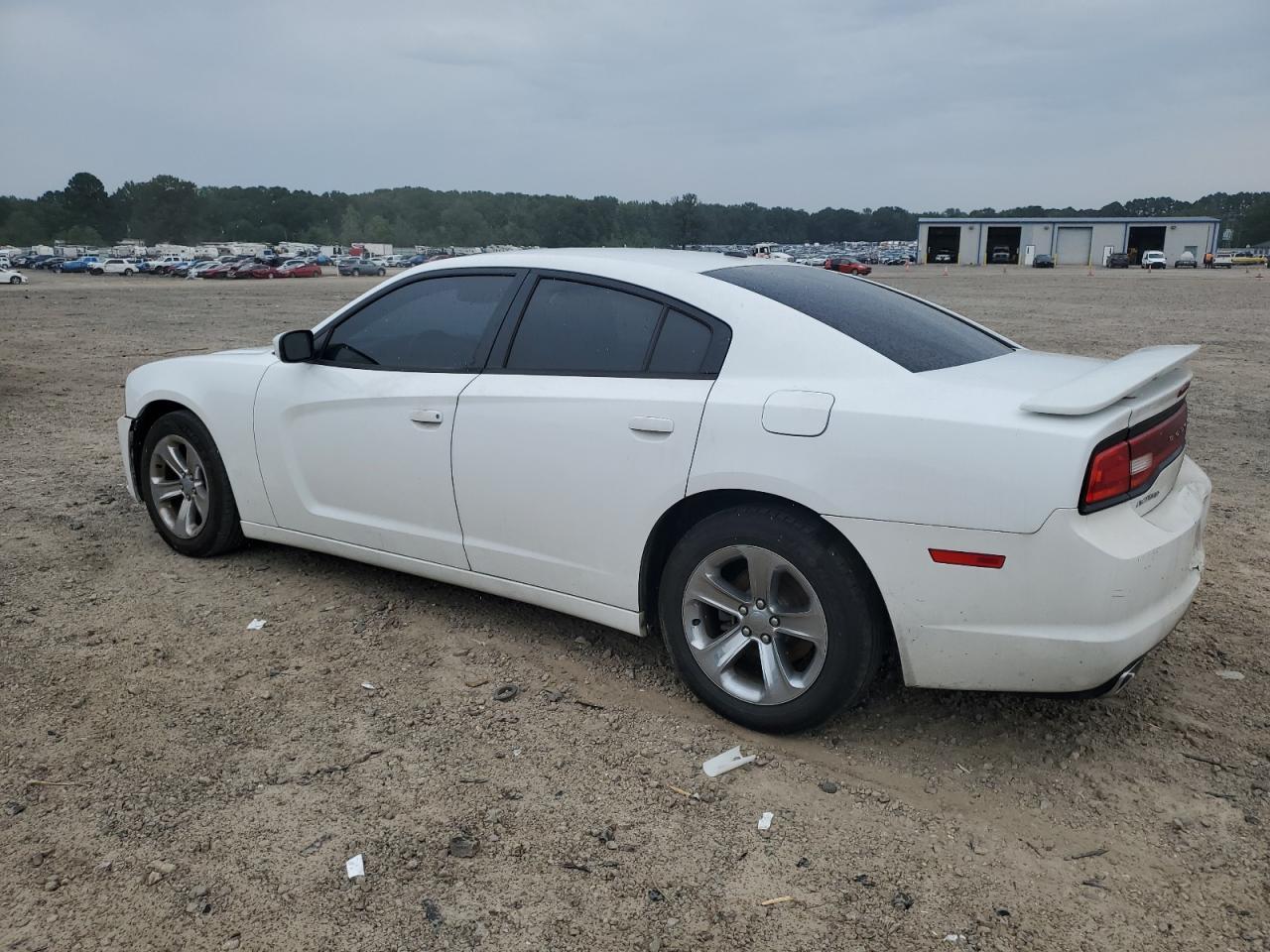2014 Dodge Charger Sxt - Фото 2