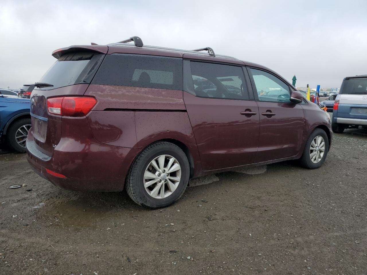 2016 Kia Sedona Lx - Фото 3