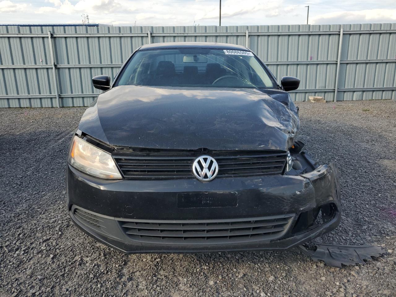 2013 Volkswagen Jetta - Image 5