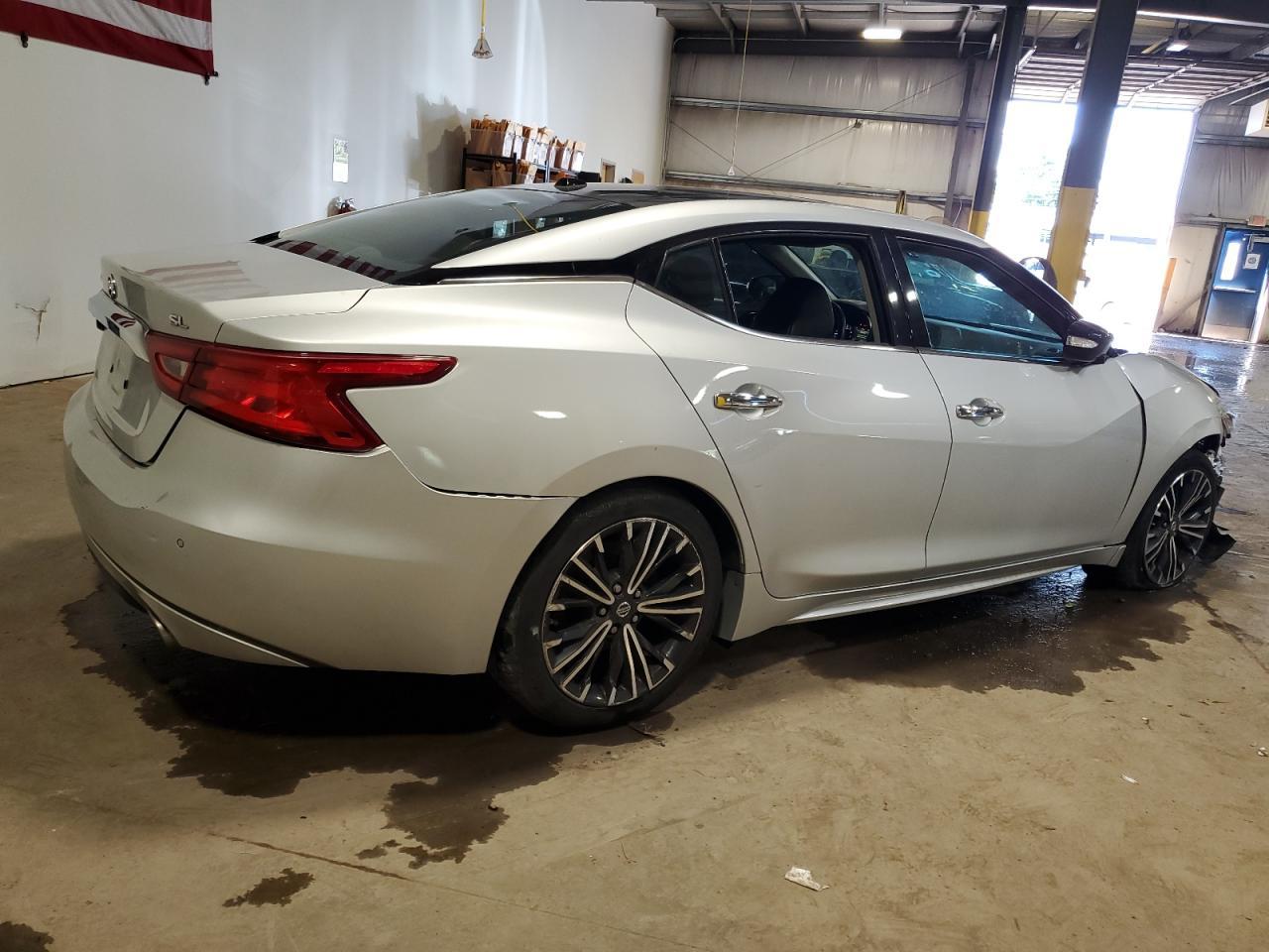 2017 Nissan Maxima 3.5S - Фото 3