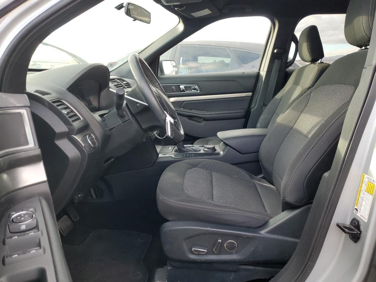 2019 Ford Explorer Xlt - Фото 7