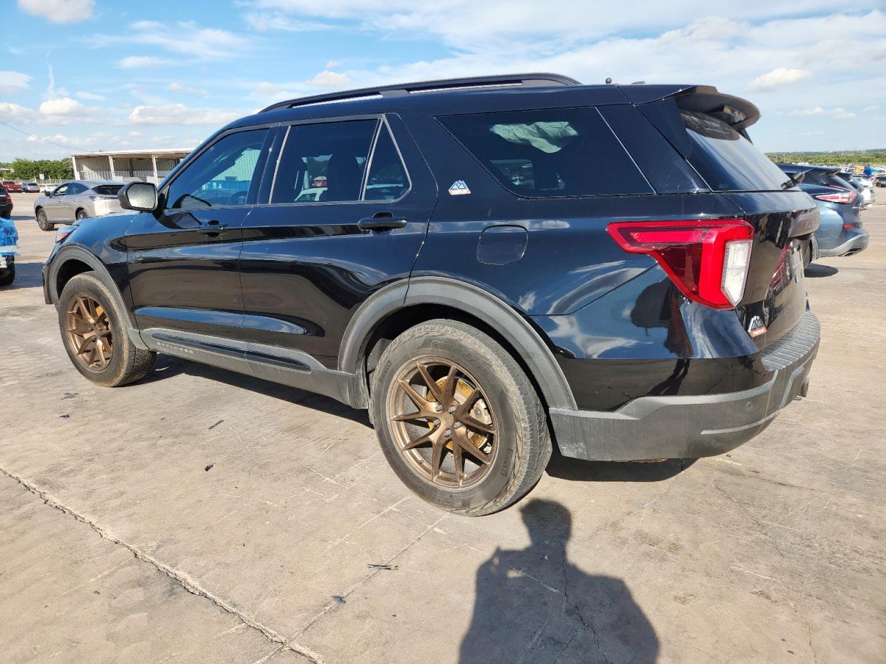 2022 Ford Explorer Timberline - Image 2