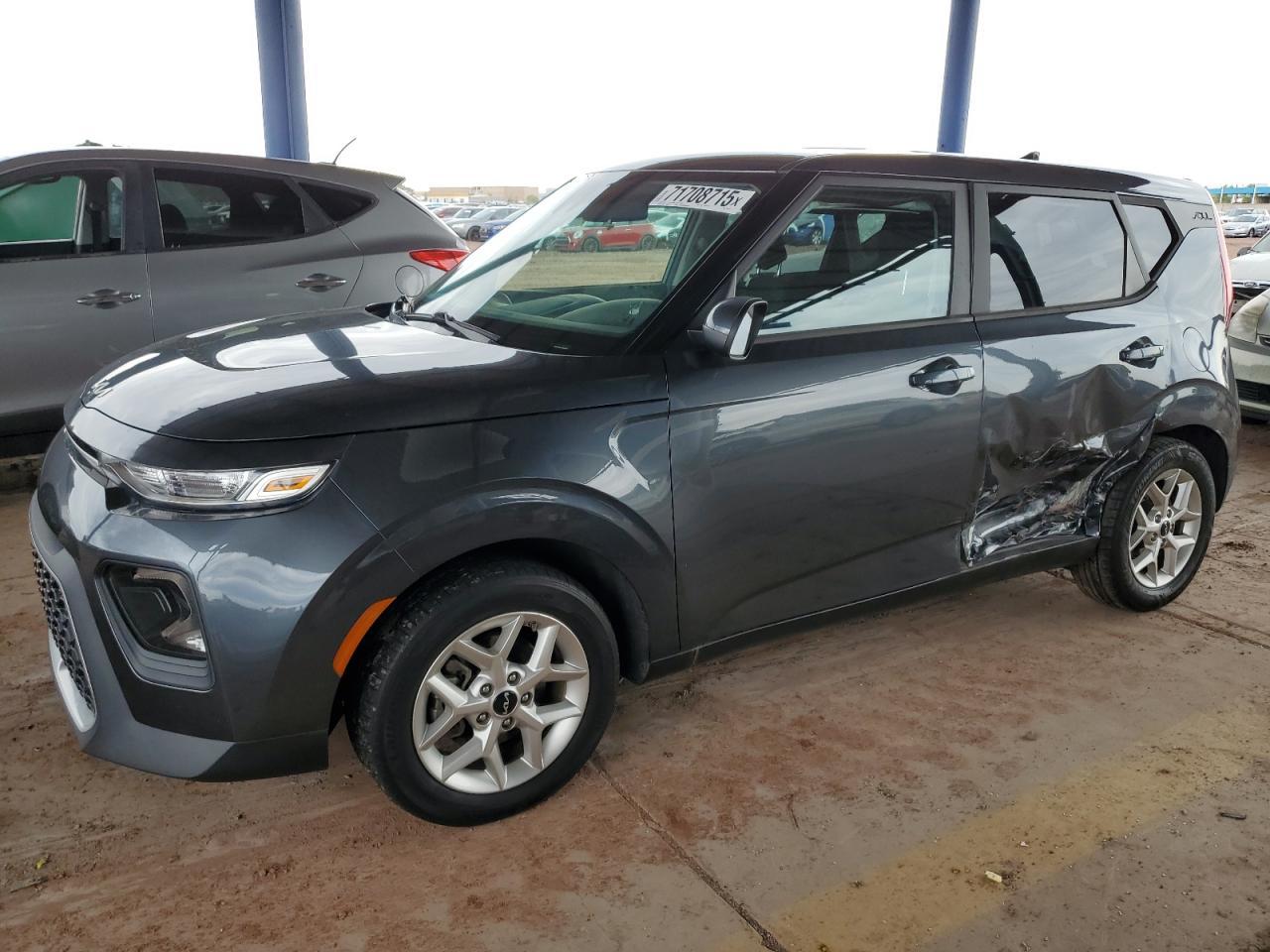 2022 Kia Soul Lx