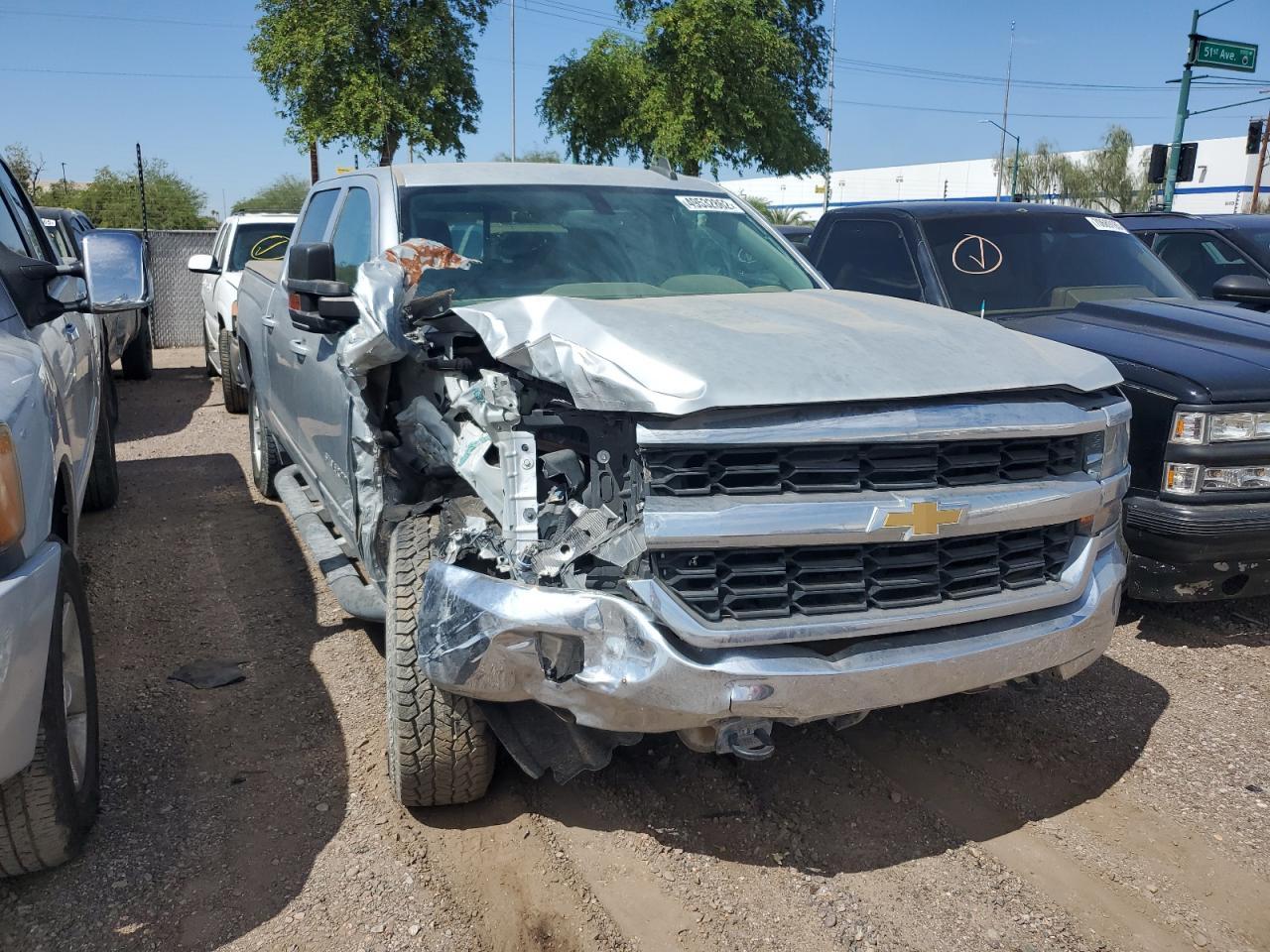 2018 Chevrolet Silverado K1500 Lt - Image 4