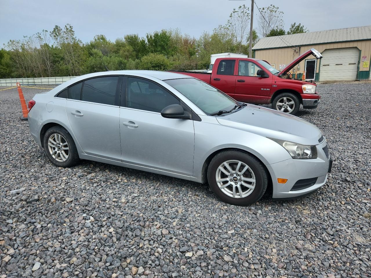 2012 Chevrolet Cruze Ls - Фото 4