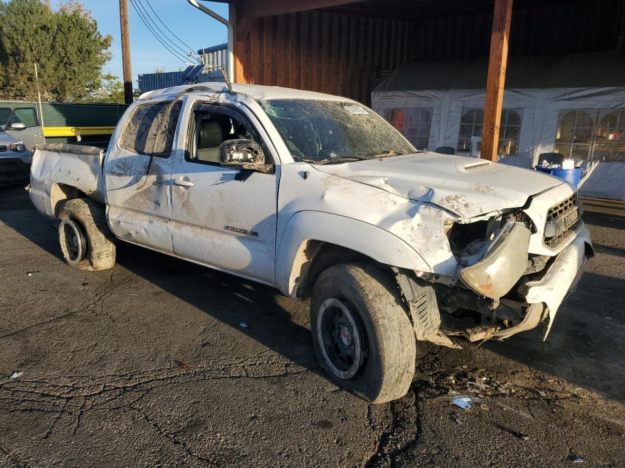 2015 Toyota Tacoma Double Cab - Image 4