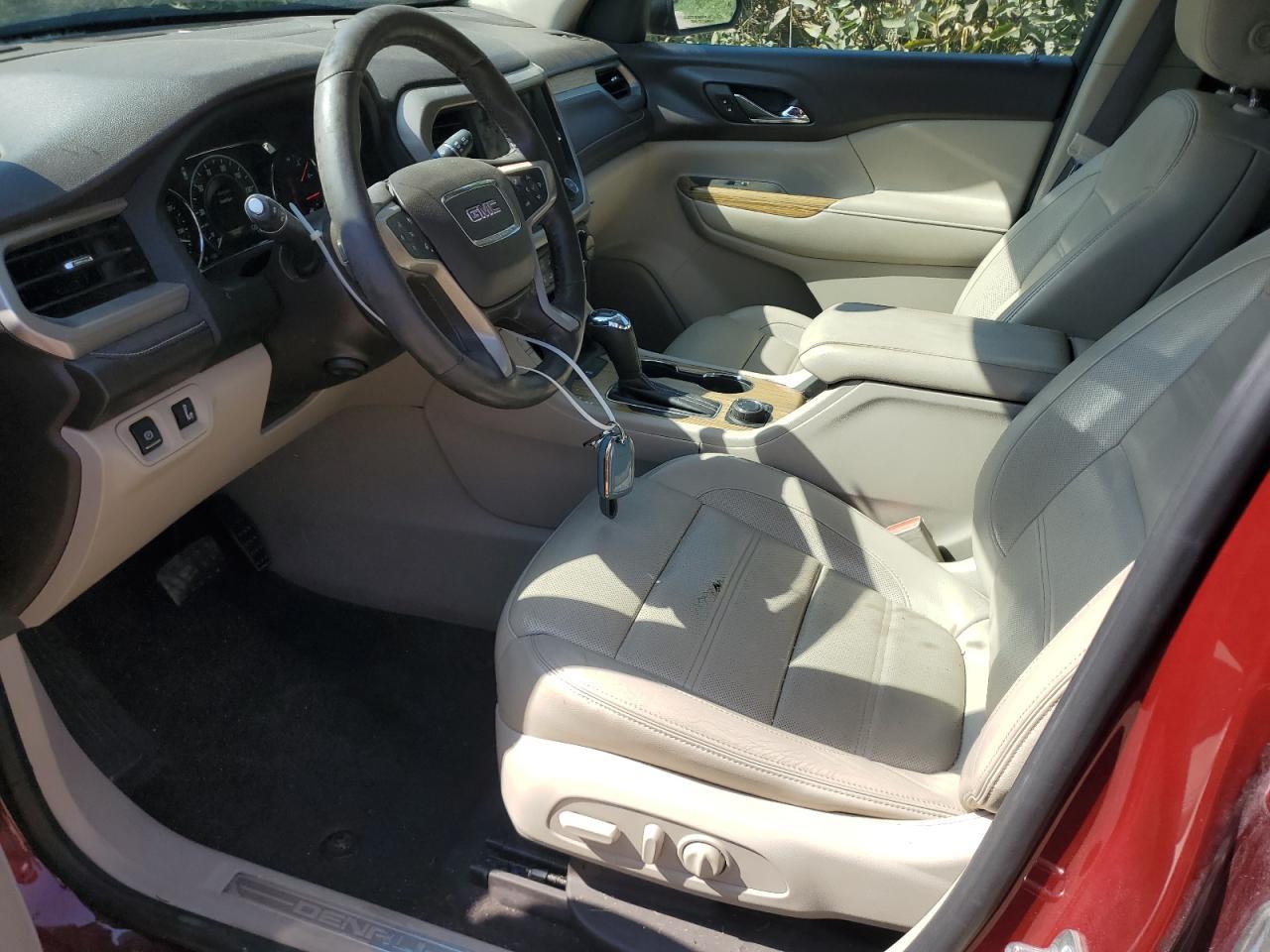 2017 GMC Acadia Denali - Image 7