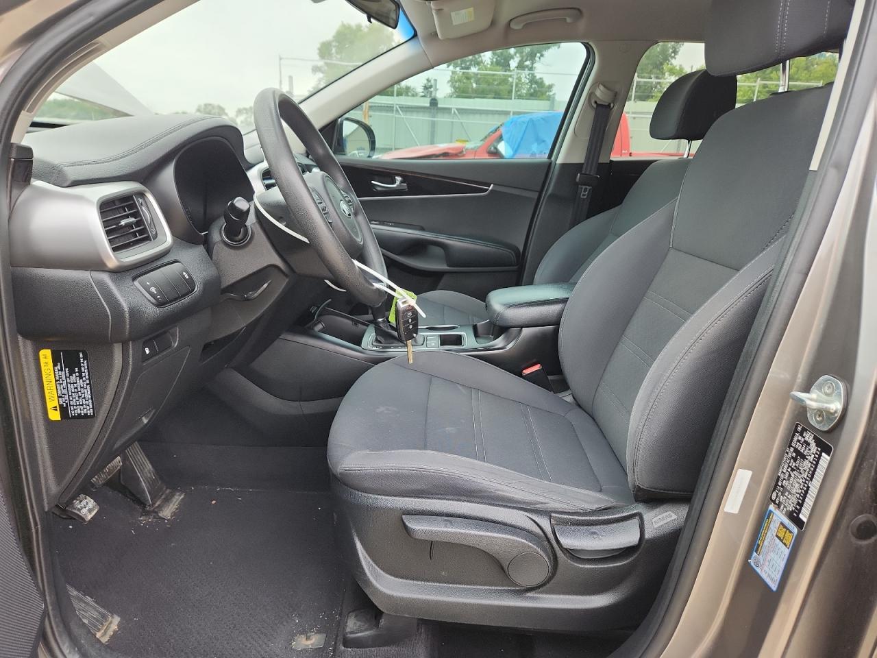 2017 Kia Sorento Lx - Image 7