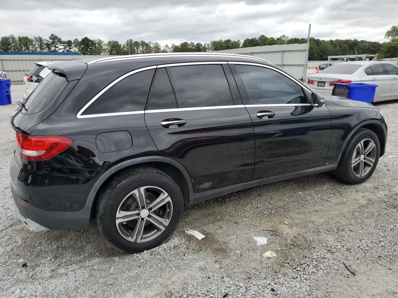 2016 Mercedes-Benz Glc 300 - Фото 3