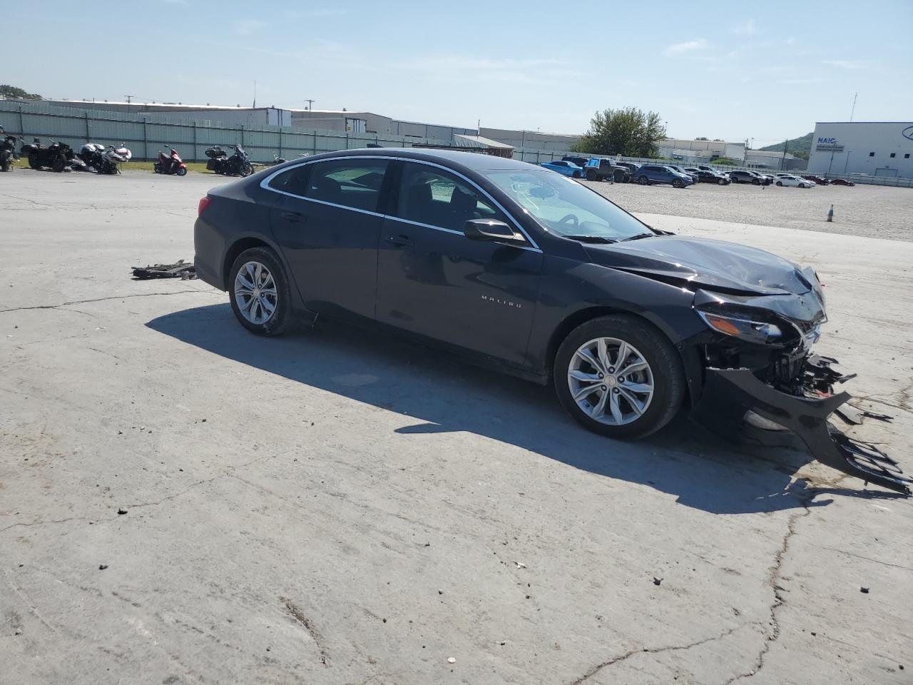 2023 Chevrolet Malibu Lt - Image 4