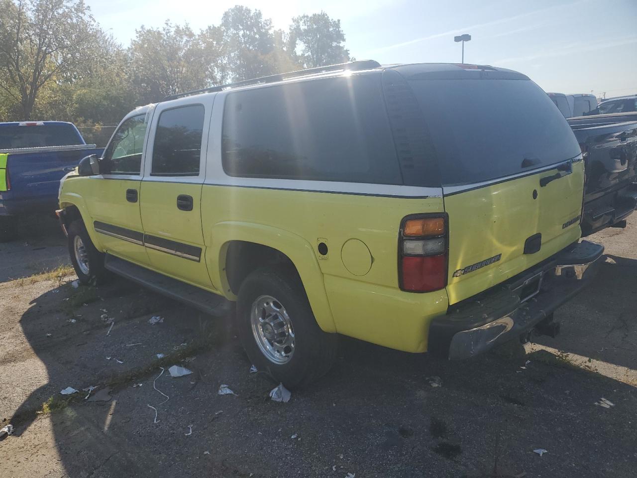 2005 Chevrolet Suburban K2500 - Фото 2