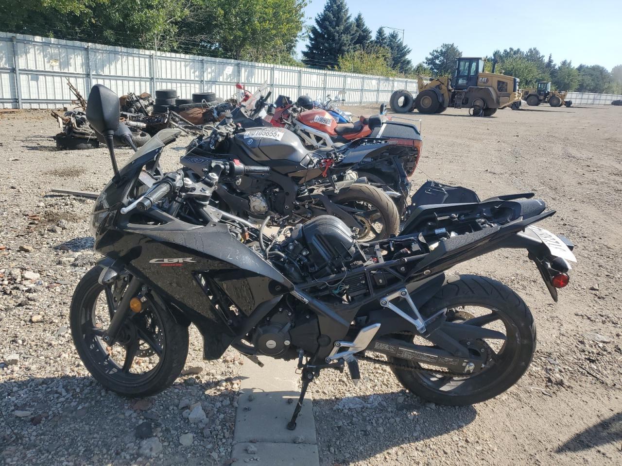 2016 Honda Cbr300 Ra - Image 3