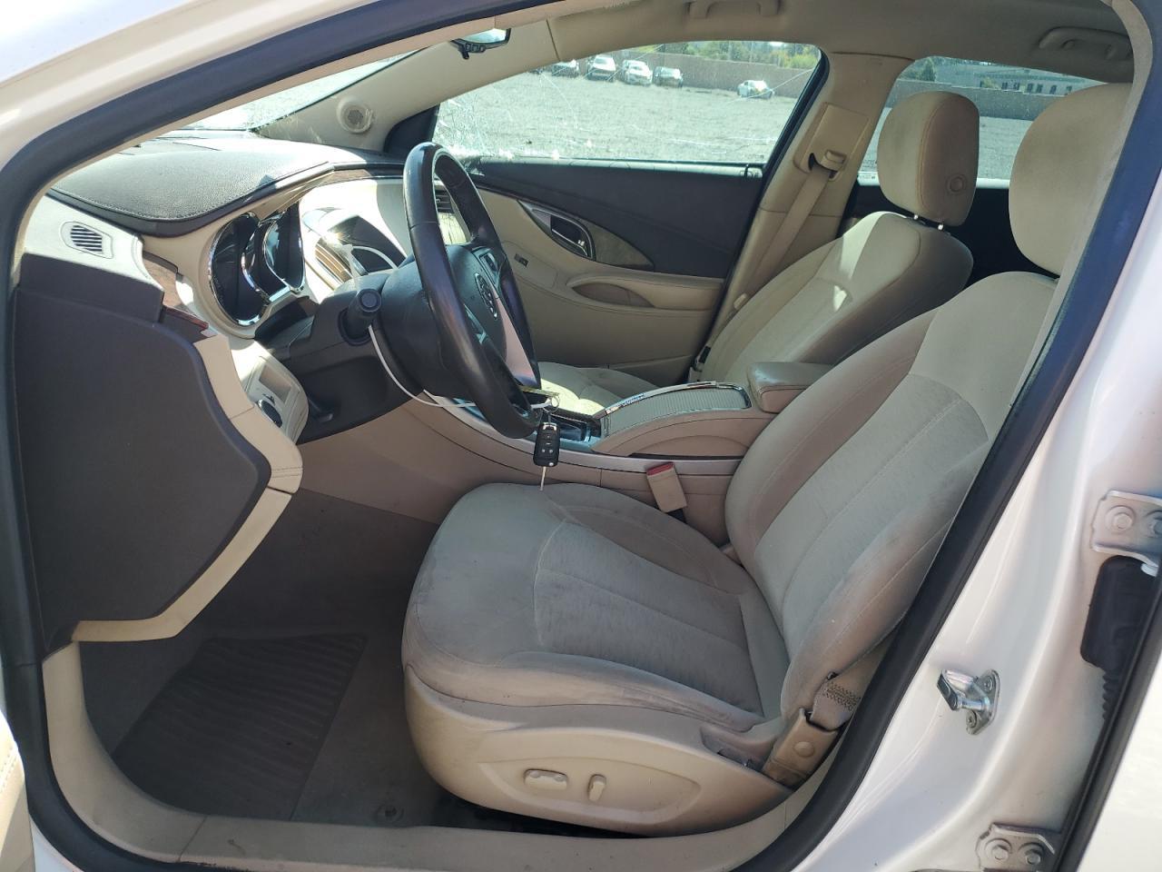 2012 Buick Lacrosse - Image 7