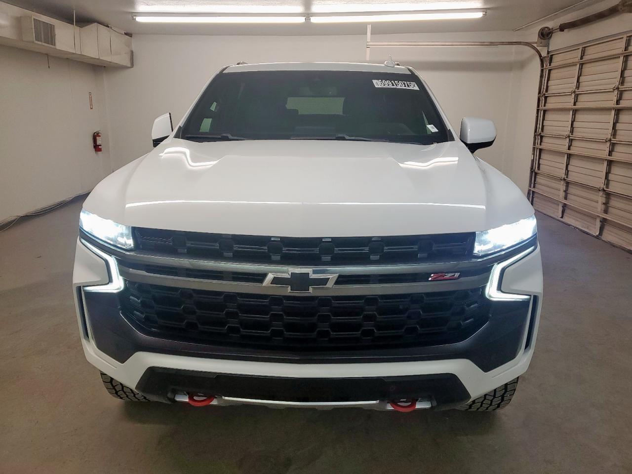 2022 Chevrolet Suburban K1500 Z71 - Image 5