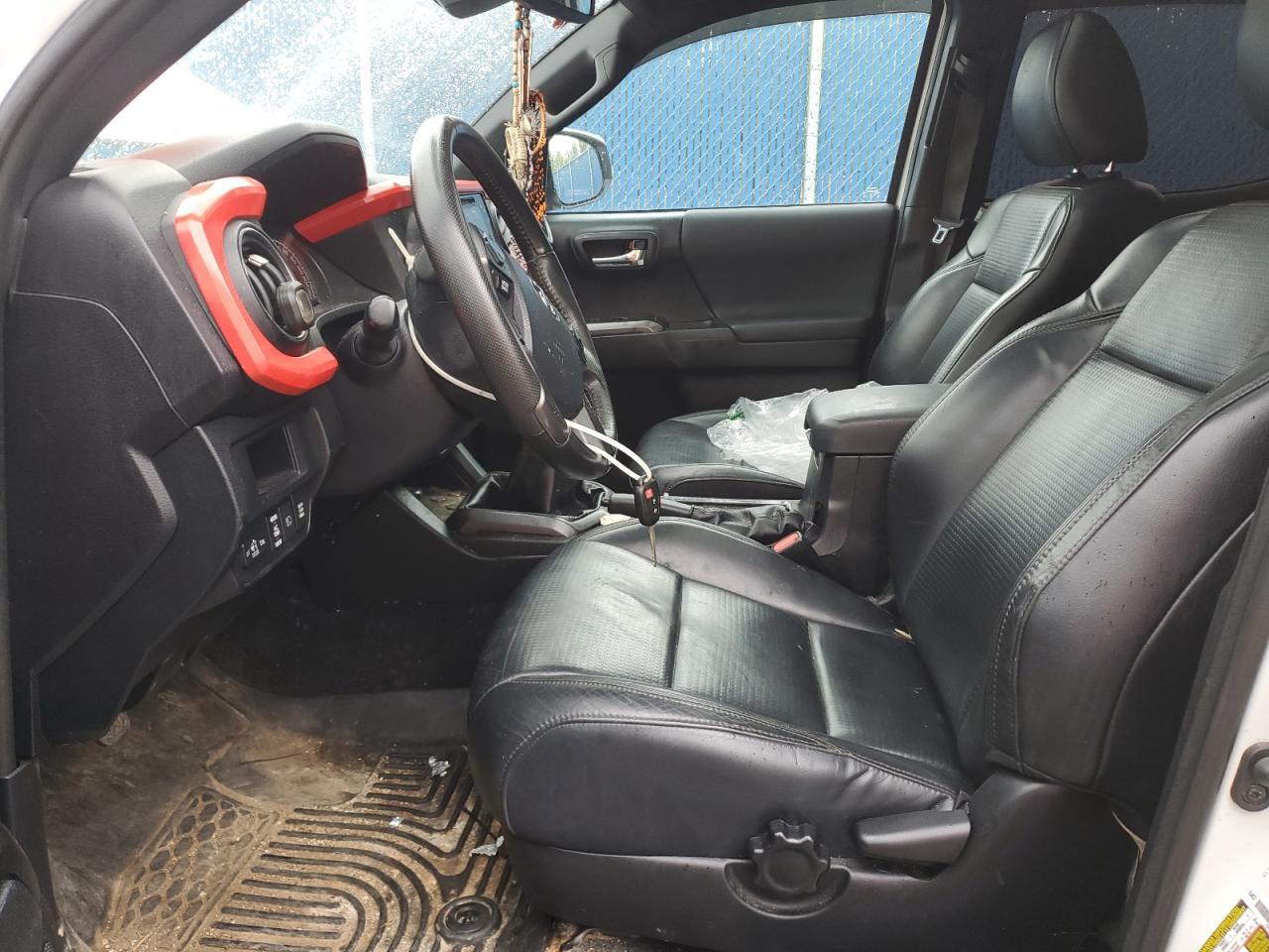 2018 Toyota Tacoma Double Cab - Фото 7