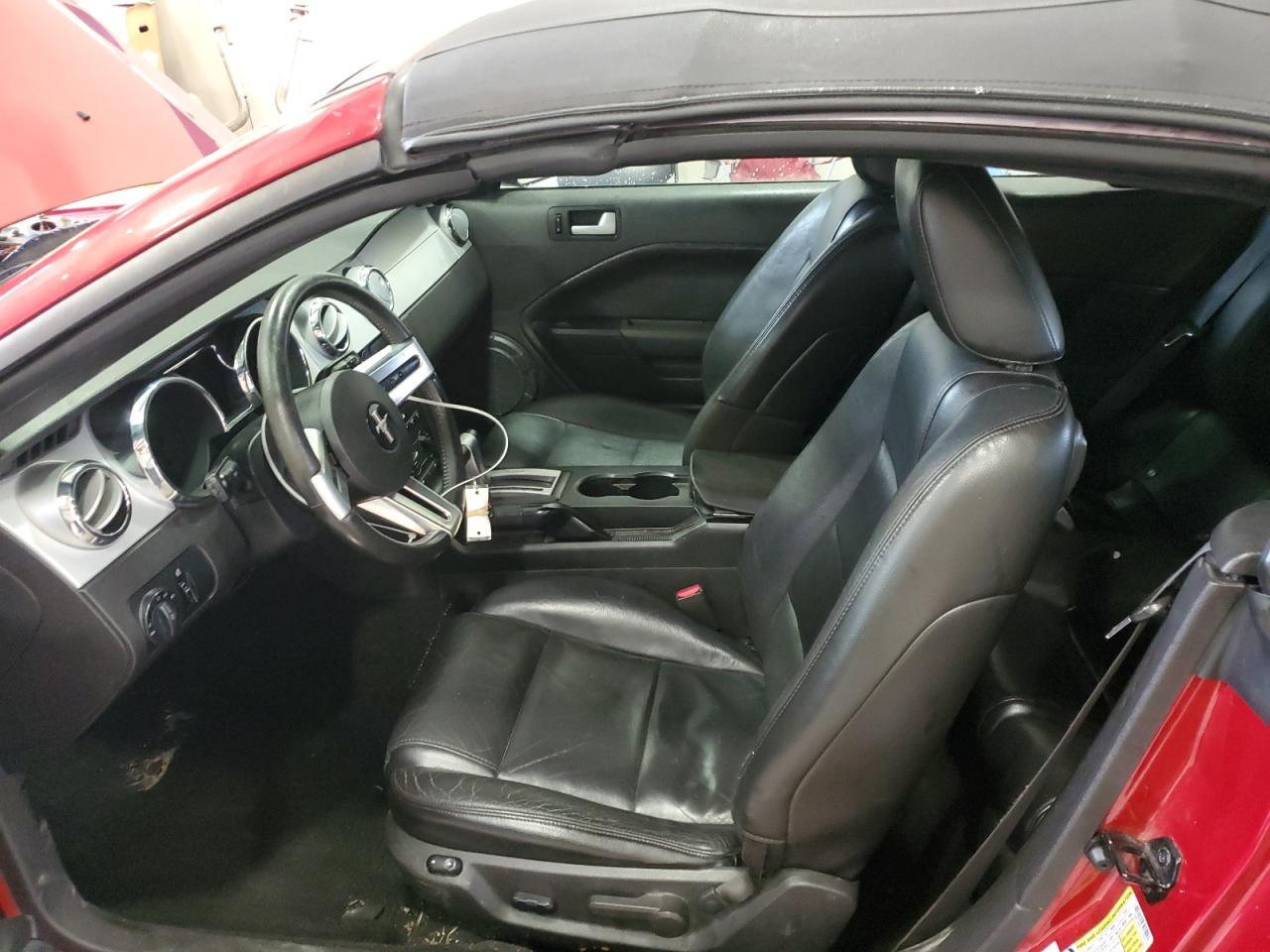 2007 Ford Mustang - Фото 7