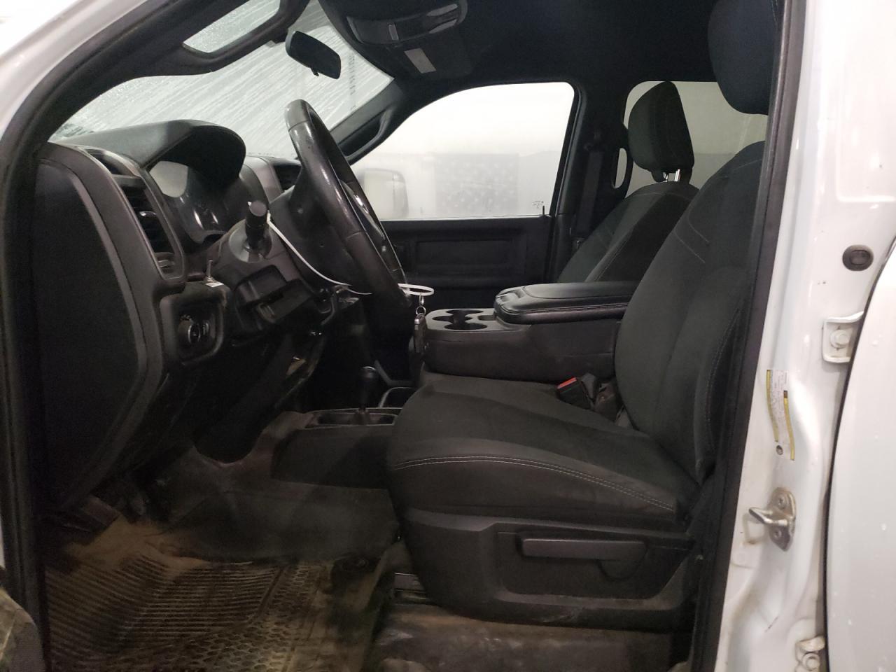 2022 Ram 2500 Tradesman - Фото 7