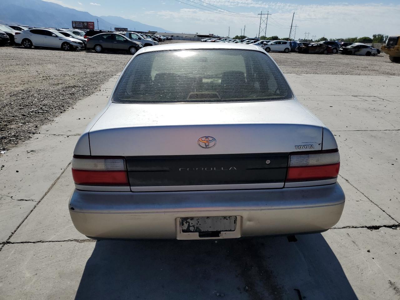 1996 Toyota Corolla Base - Фото 6