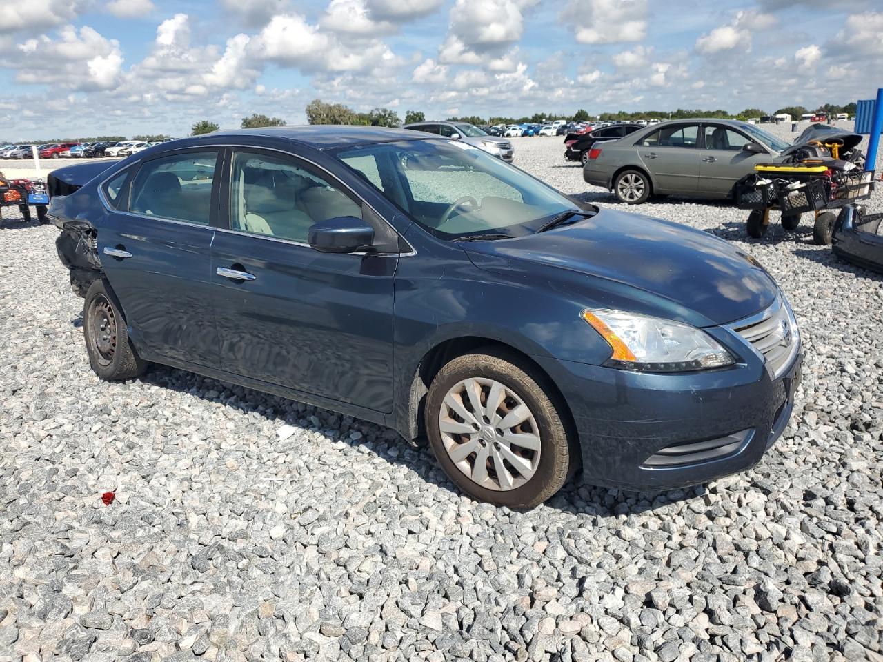 2014 Nissan Sentra S - Image 4
