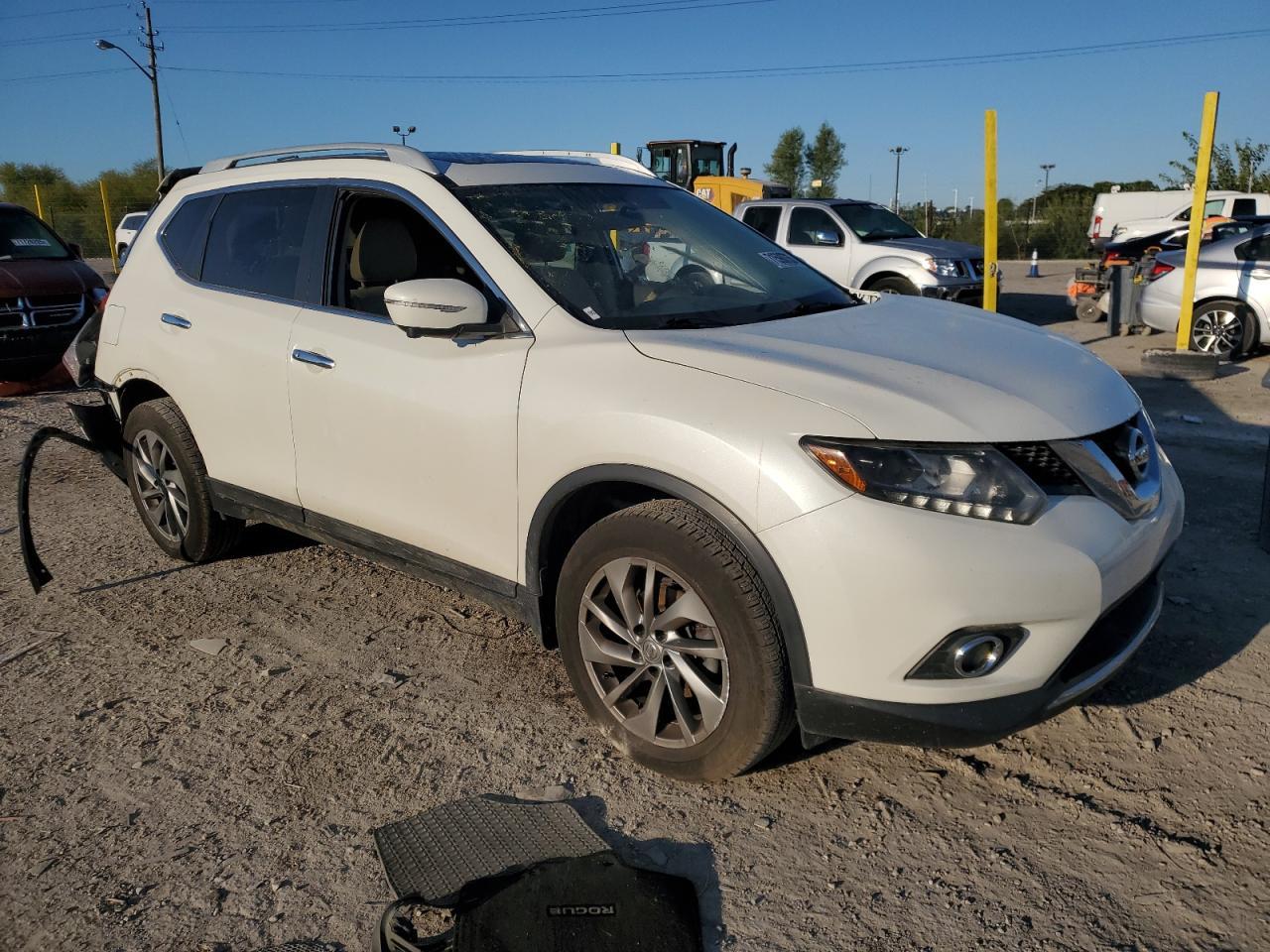 2015 Nissan Rogue S - Фото 4