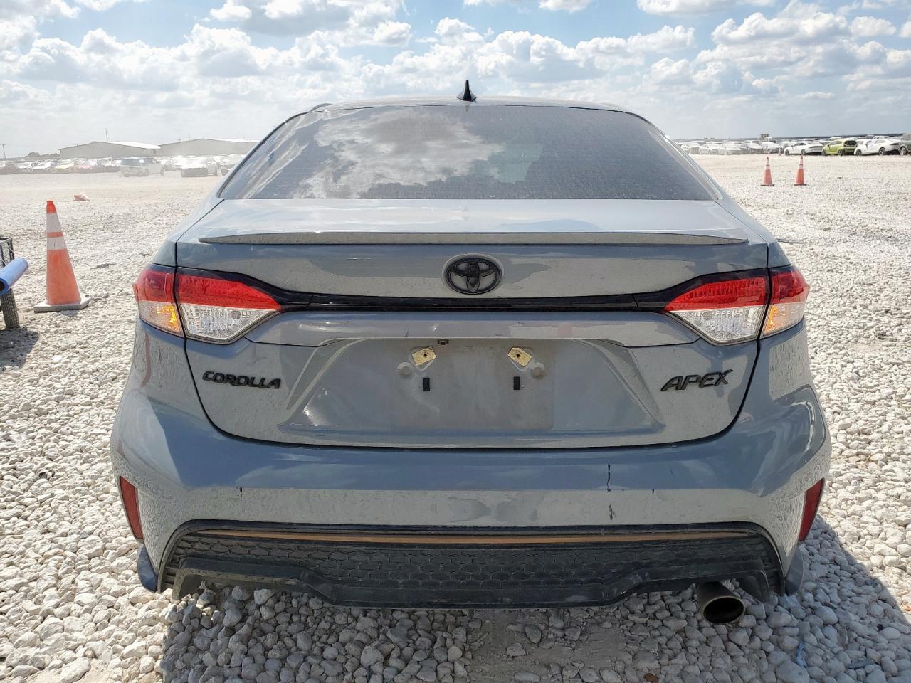 2022 Toyota Corolla Se - Фото 6
