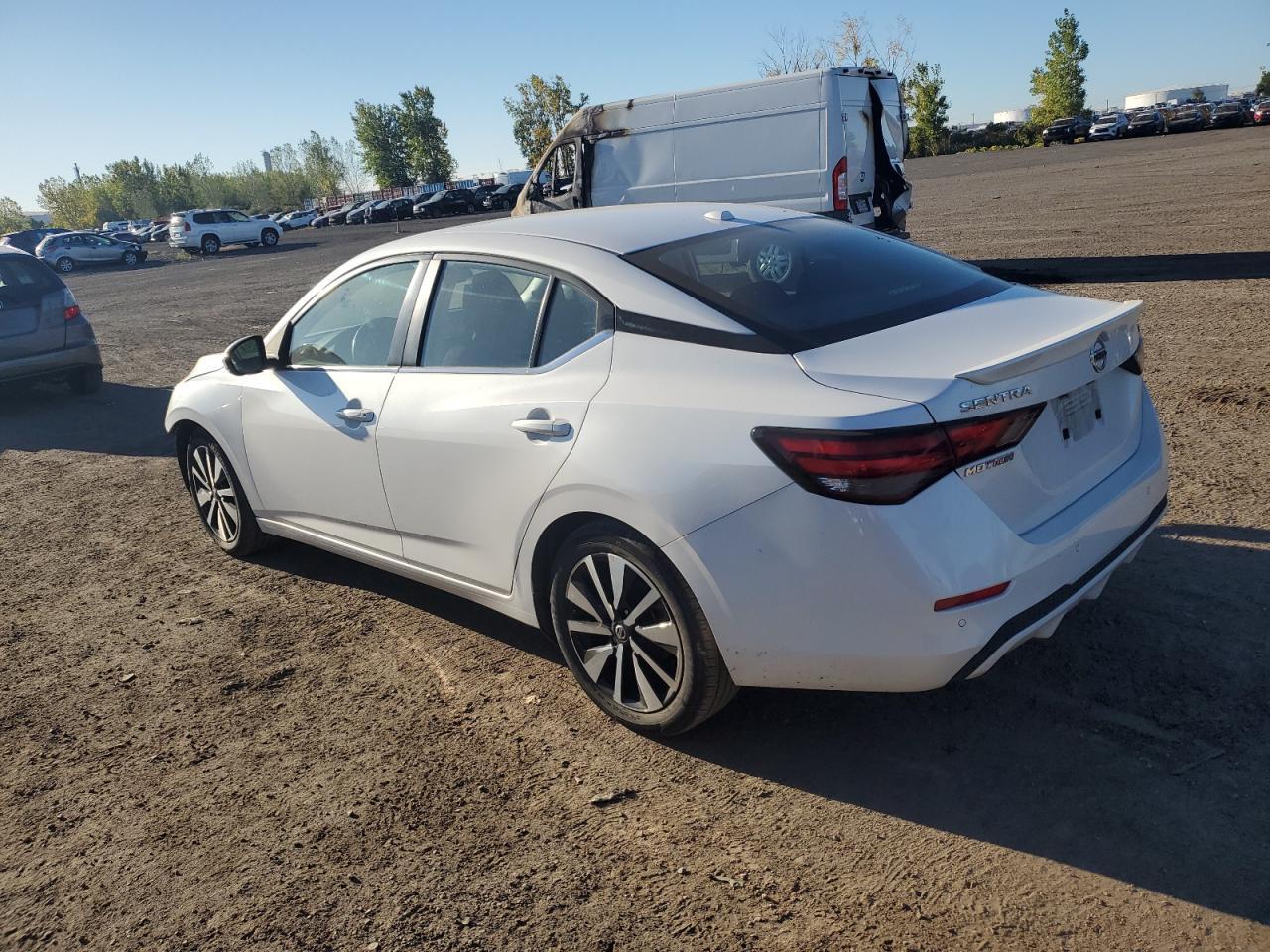 2022 Nissan Sentra Sv - Image 2