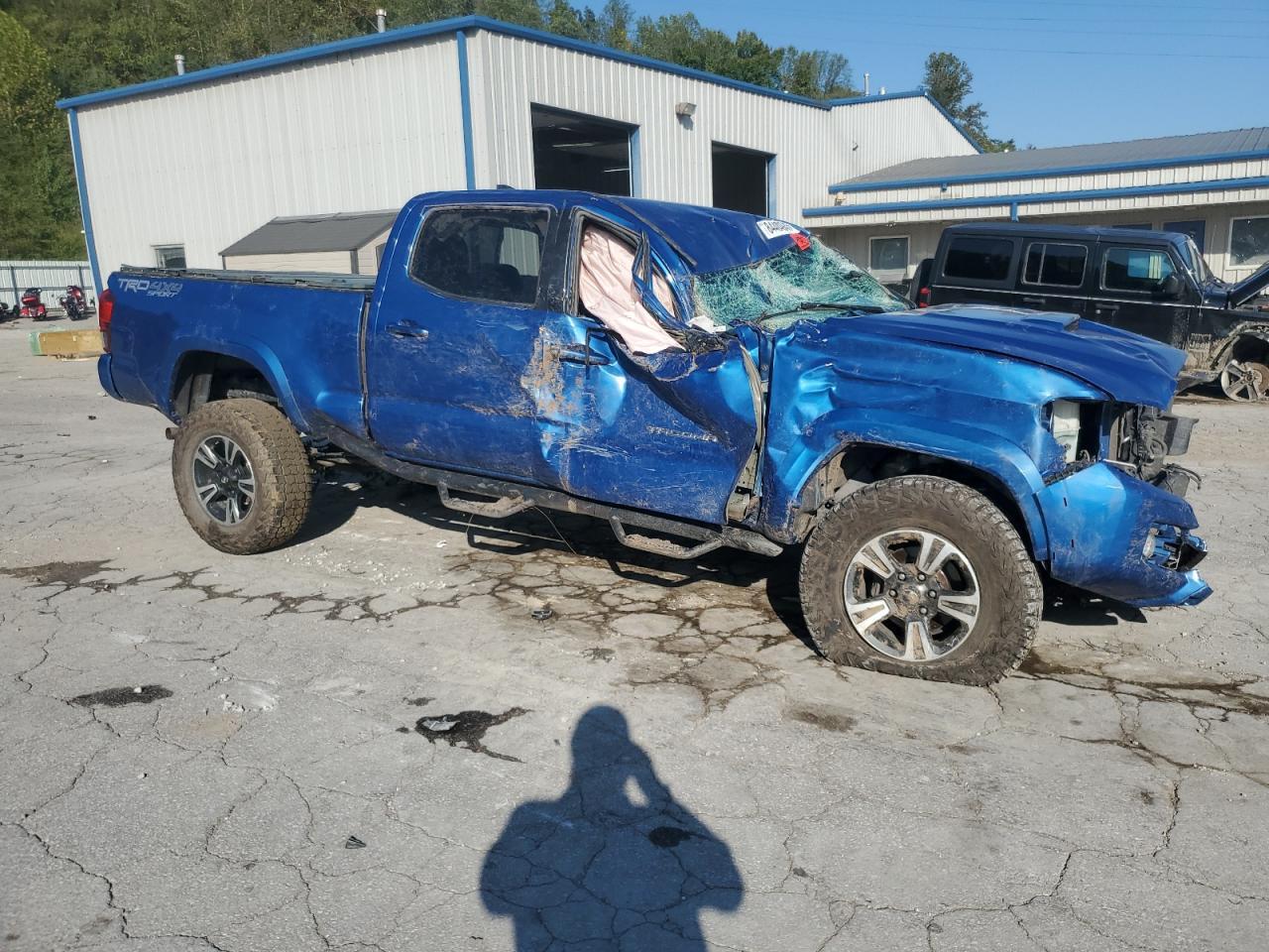 2018 Toyota Tacoma Double Cab - Фото 4