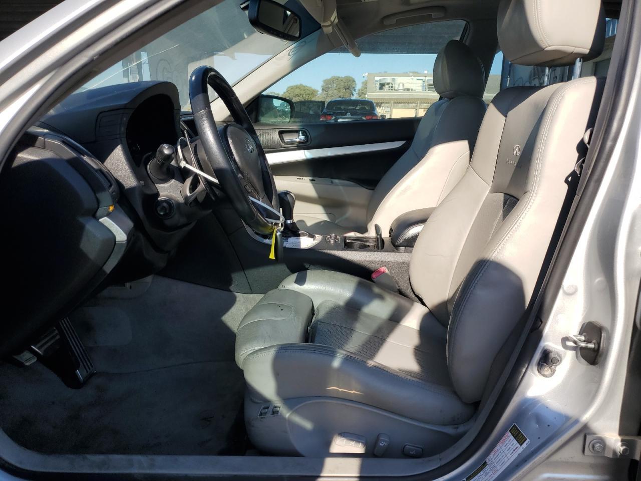 2009 Infiniti G37 - Image 7