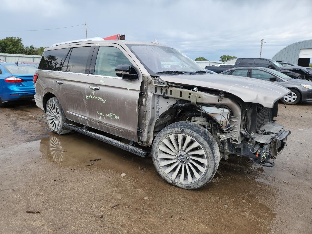 2018 Lincoln Navigator Reserve - Image 4
