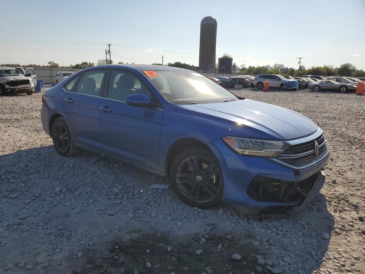 2022 Volkswagen Jetta Se - Фото 4