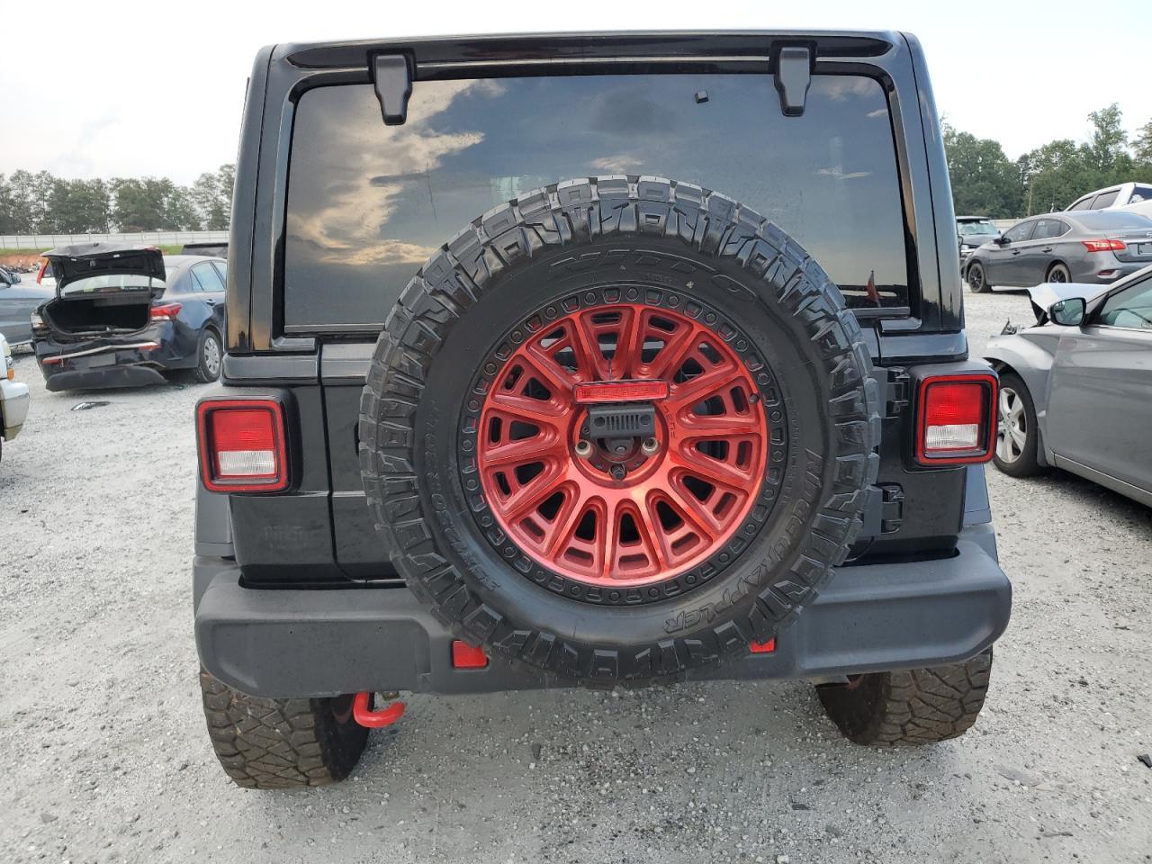 2023 Jeep Wrangler Rubicon - Фото 6