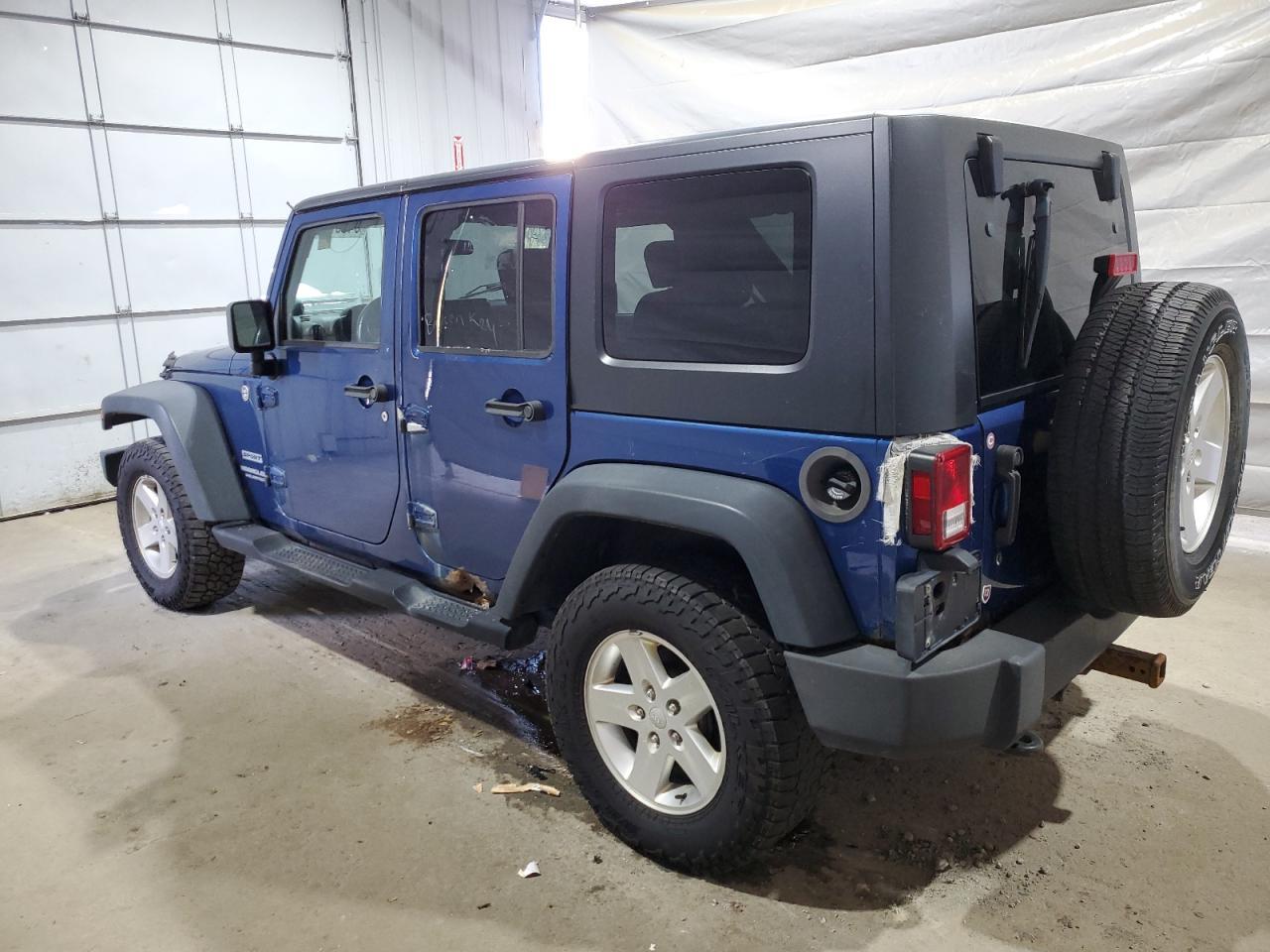 2010 Jeep Wrangler Unlimited Sport - Фото 2