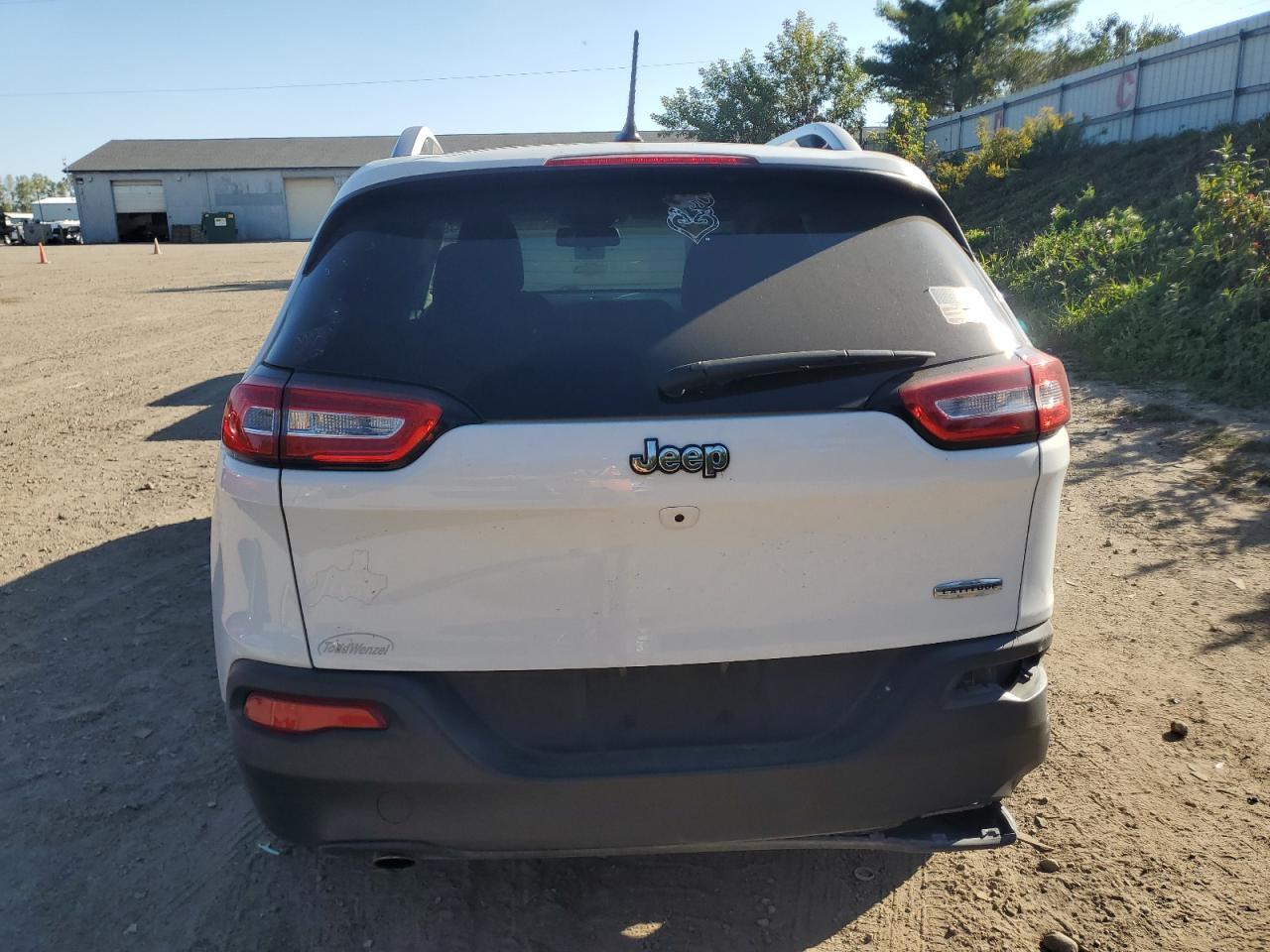 2017 Jeep Cherokee Latitude - Фото 6