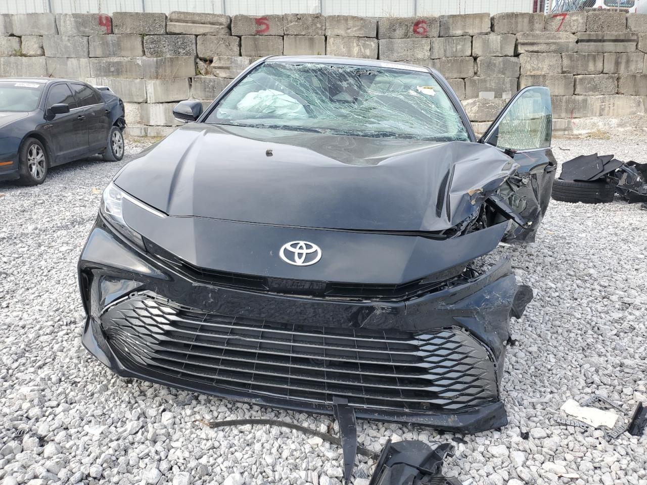 2025 Toyota Camry Xse - Image 5