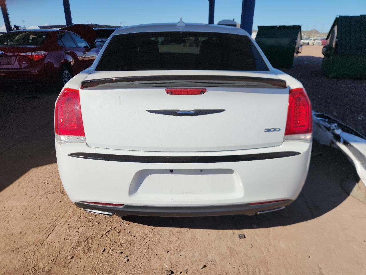 2017 Chrysler 300 Limited - Image 6