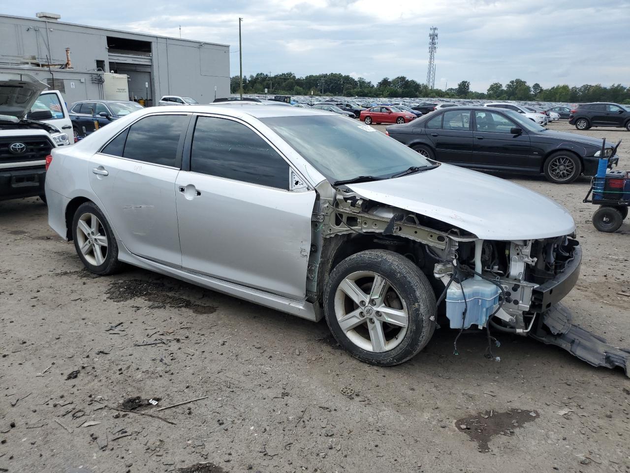 2012 Toyota Camry Base - Фото 4