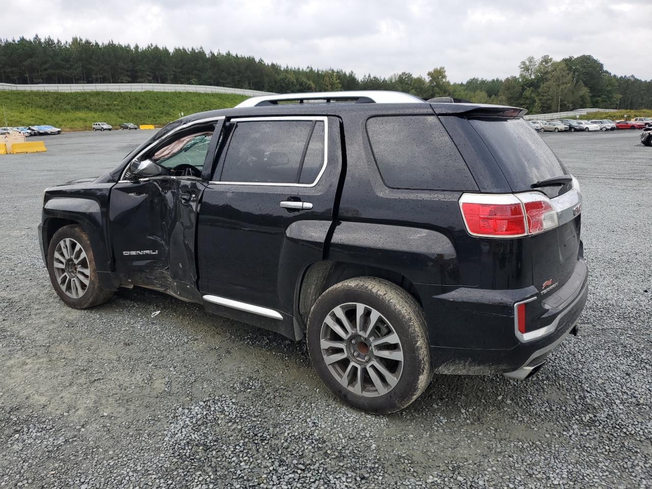 2017 GMC Terrain Denali - Фото 2