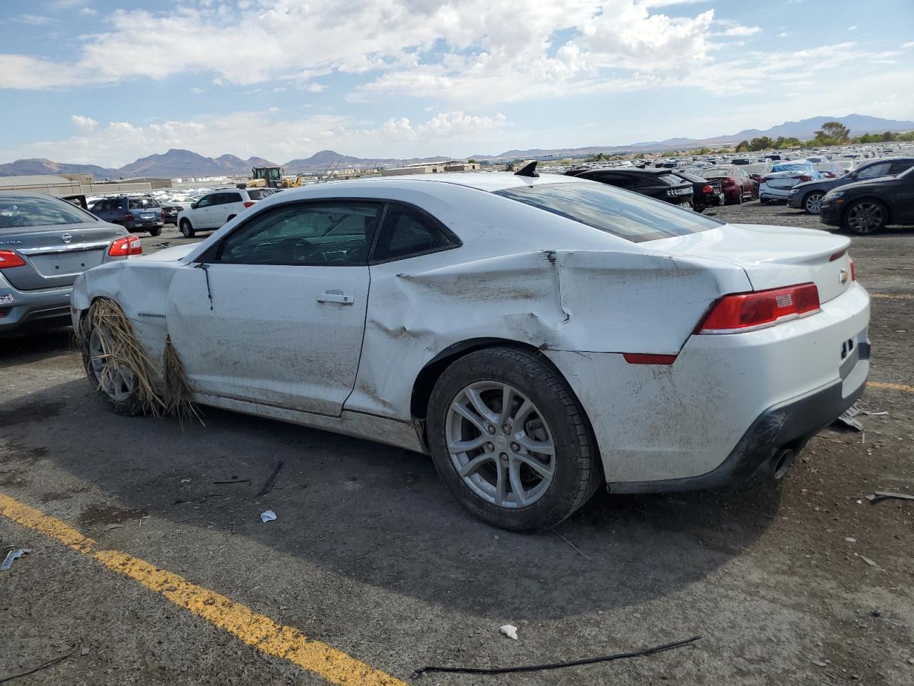 2014 Chevrolet Camaro Ls - Фото 2