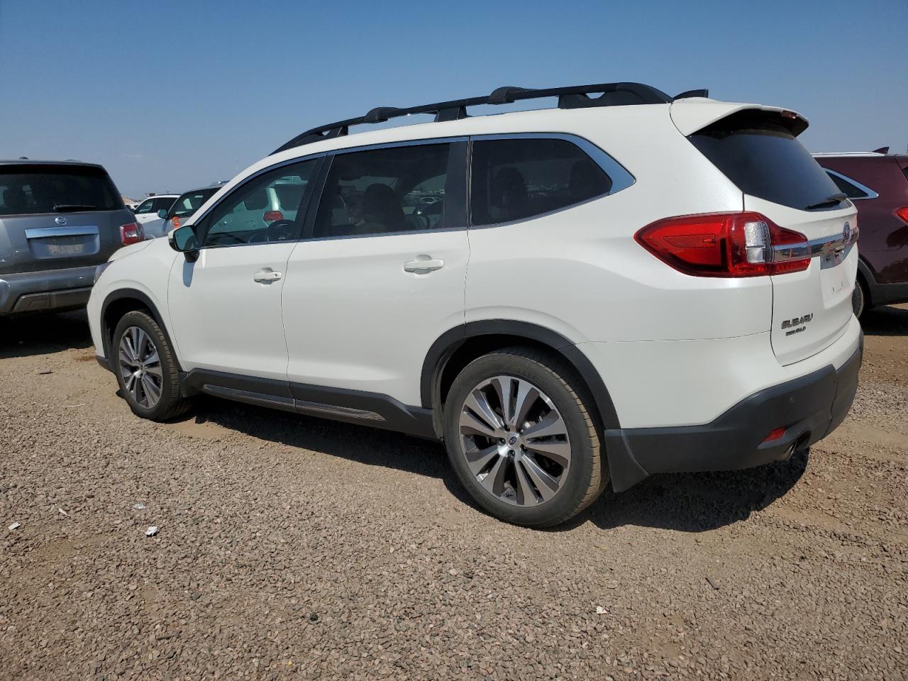 2022 Subaru Ascent Limited - Фото 2