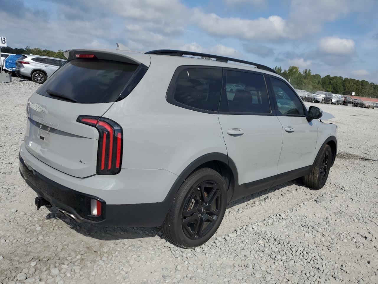 2024 Kia Telluride Ex - Image 3