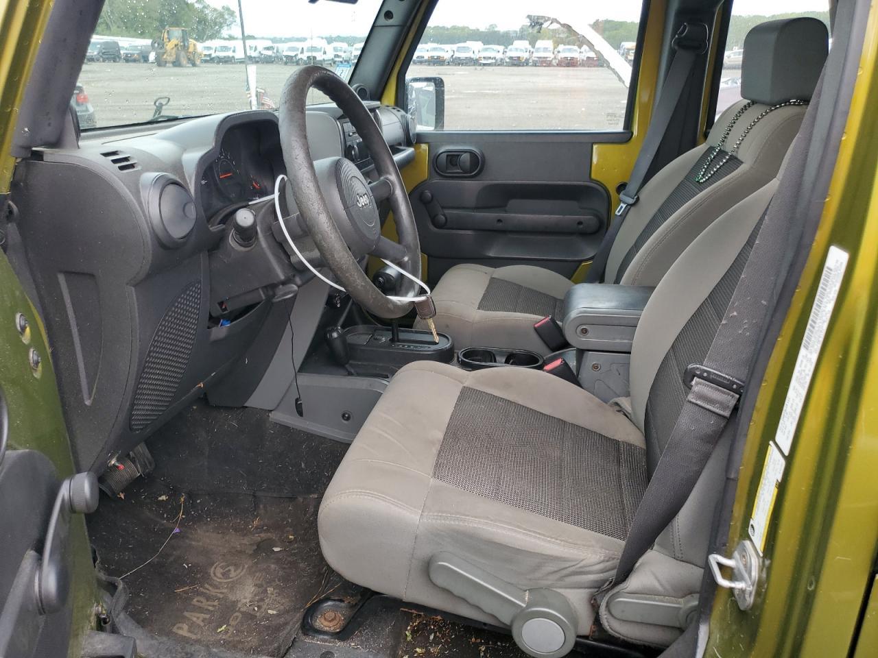 2008 Jeep Wrangler Unlimited X - Фото 7