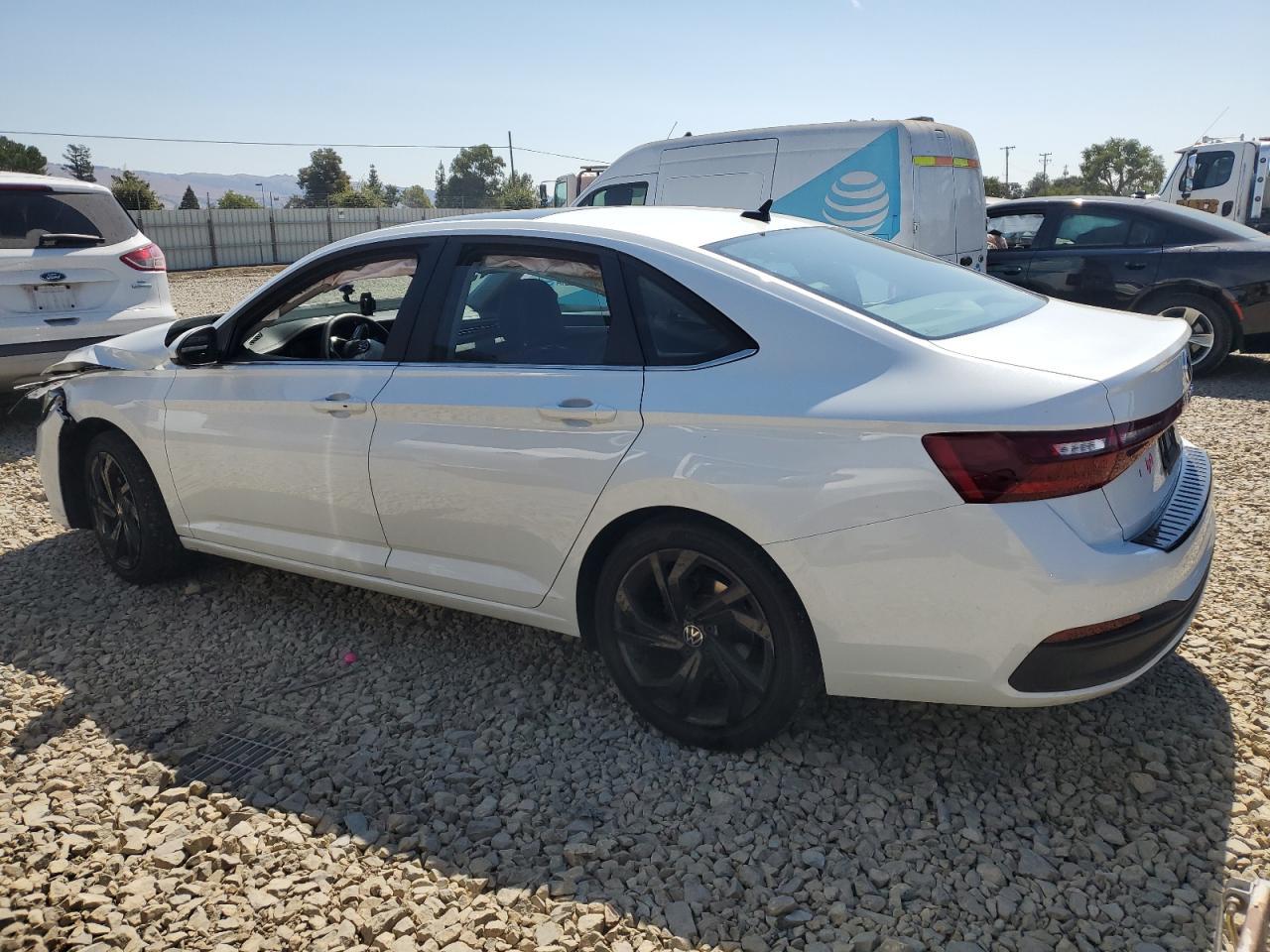 2025 Volkswagen Jetta Se - Image 2