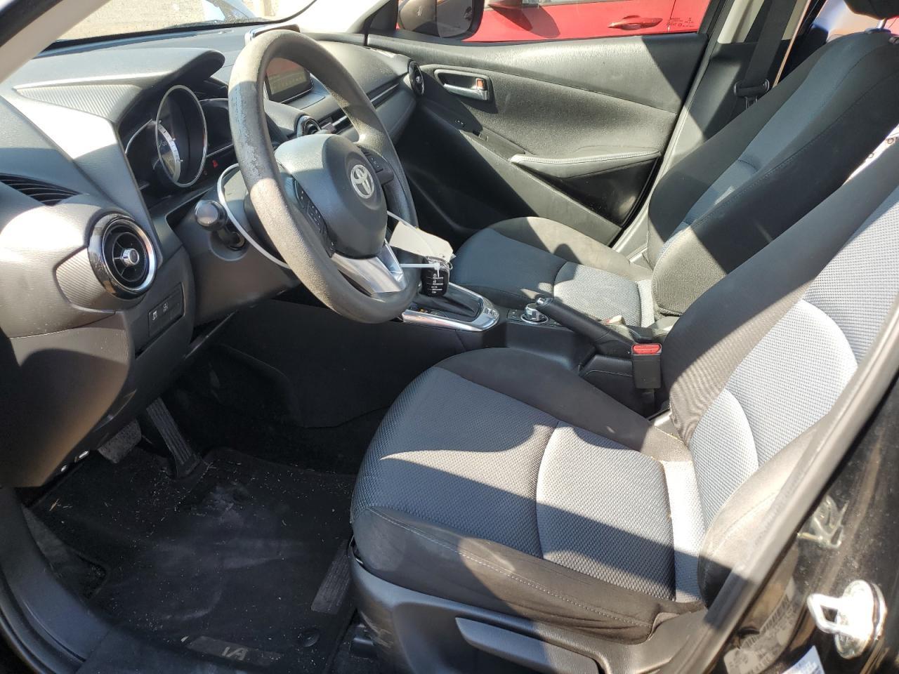 2017 Toyota Yaris Ia - Фото 7