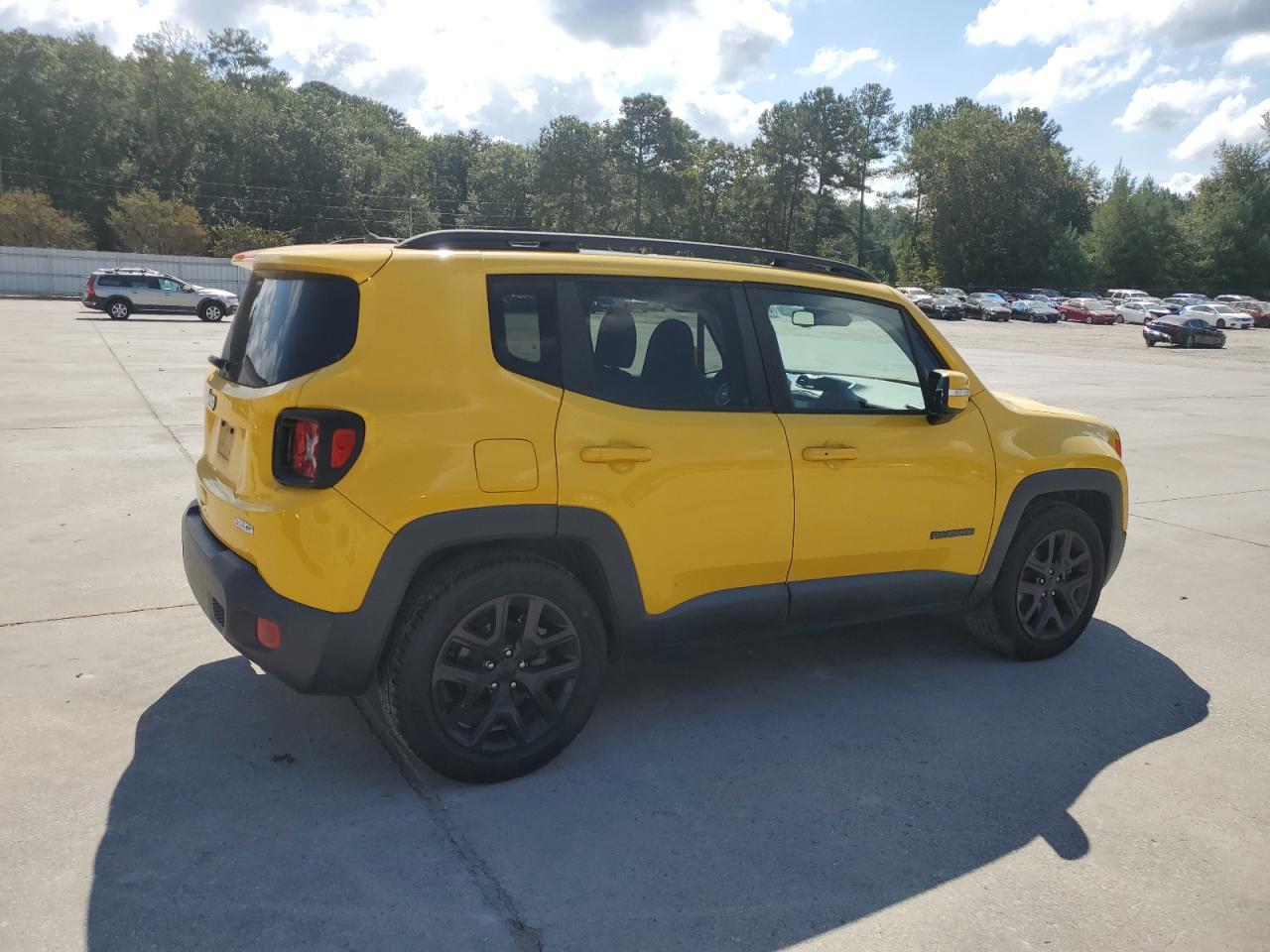2017 Jeep Renegade Latitude - Фото 3