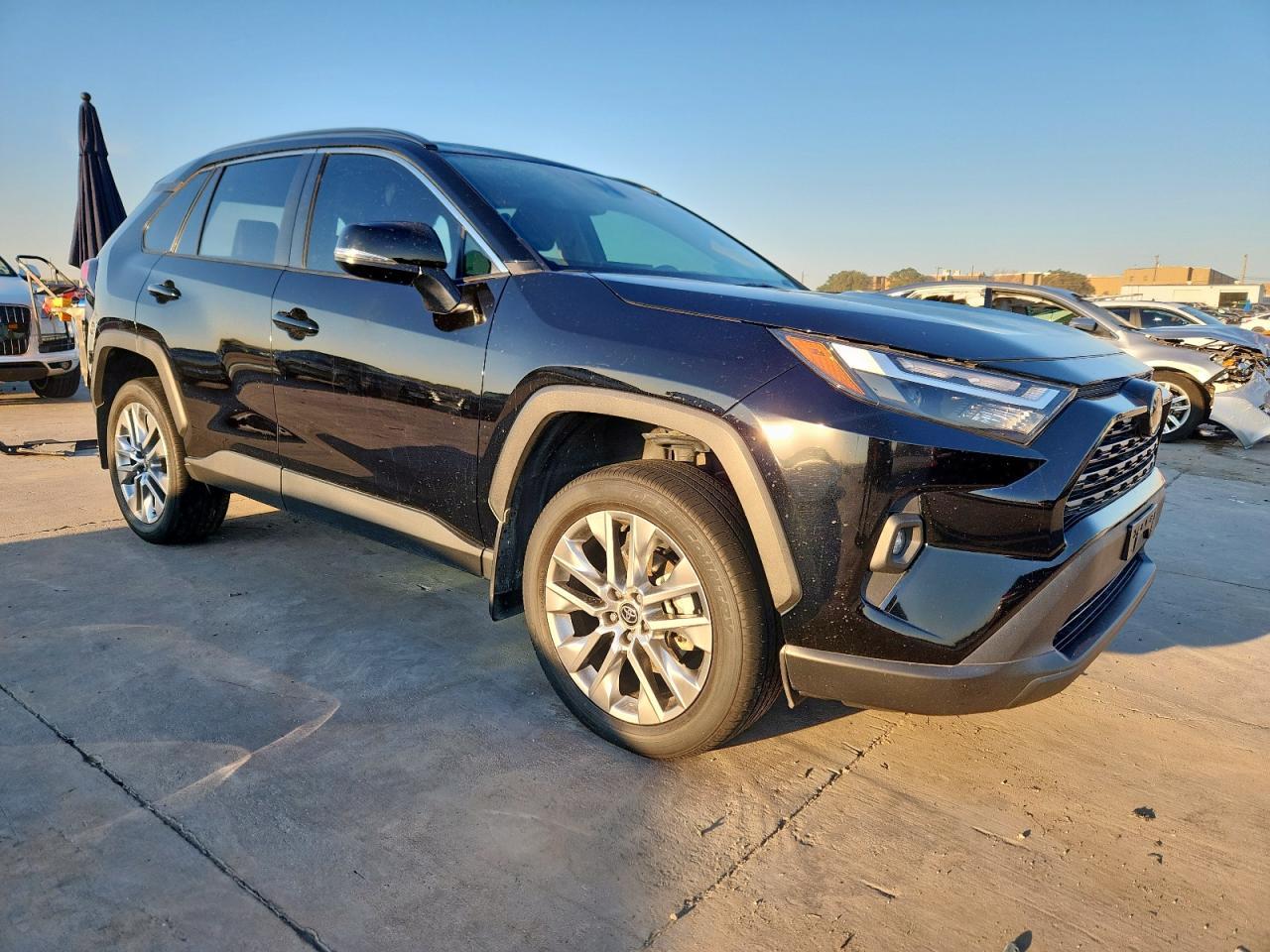 2024 Toyota Rav4 Xle Premium - Image 4