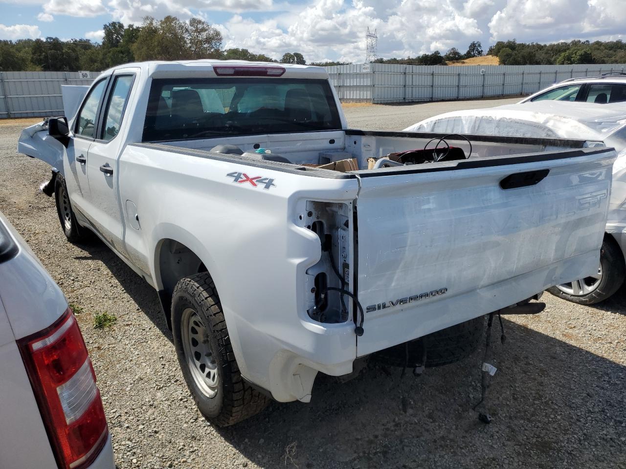 2020 Chevrolet Silverado K1500 - Image 2