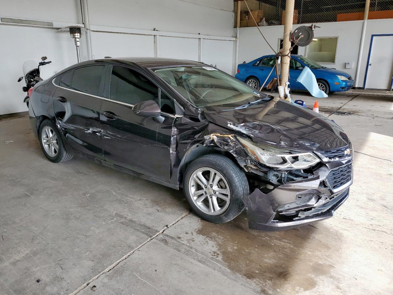2017 Chevrolet Cruze Lt - Фото 4