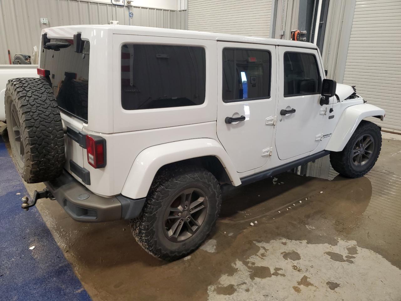 2016 Jeep Wrangler Unlimited Sahara - Фото 3