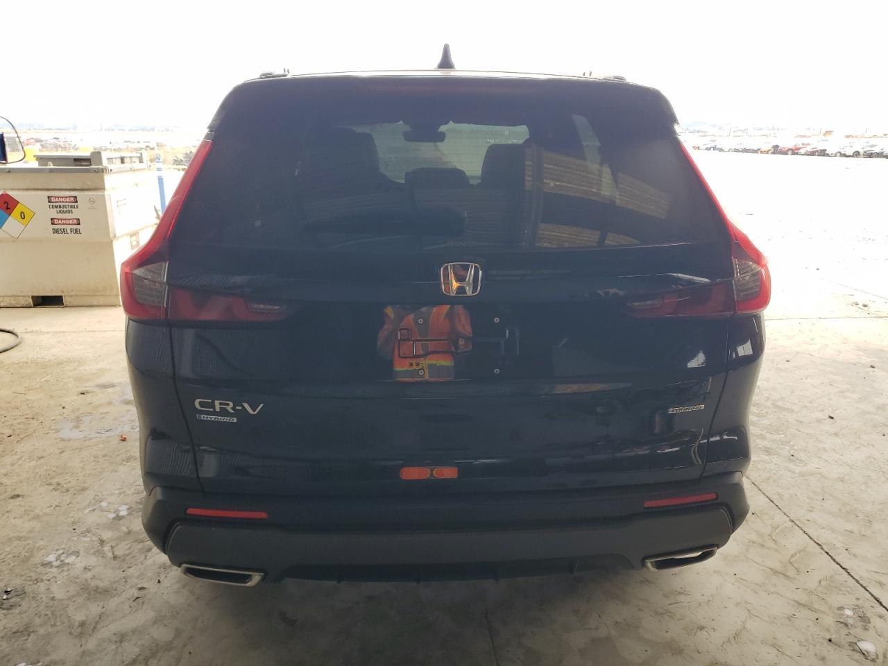 2025 Honda Cr-V Sport Touring - Image 6
